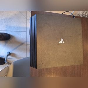 Playstation 4with call of duty game